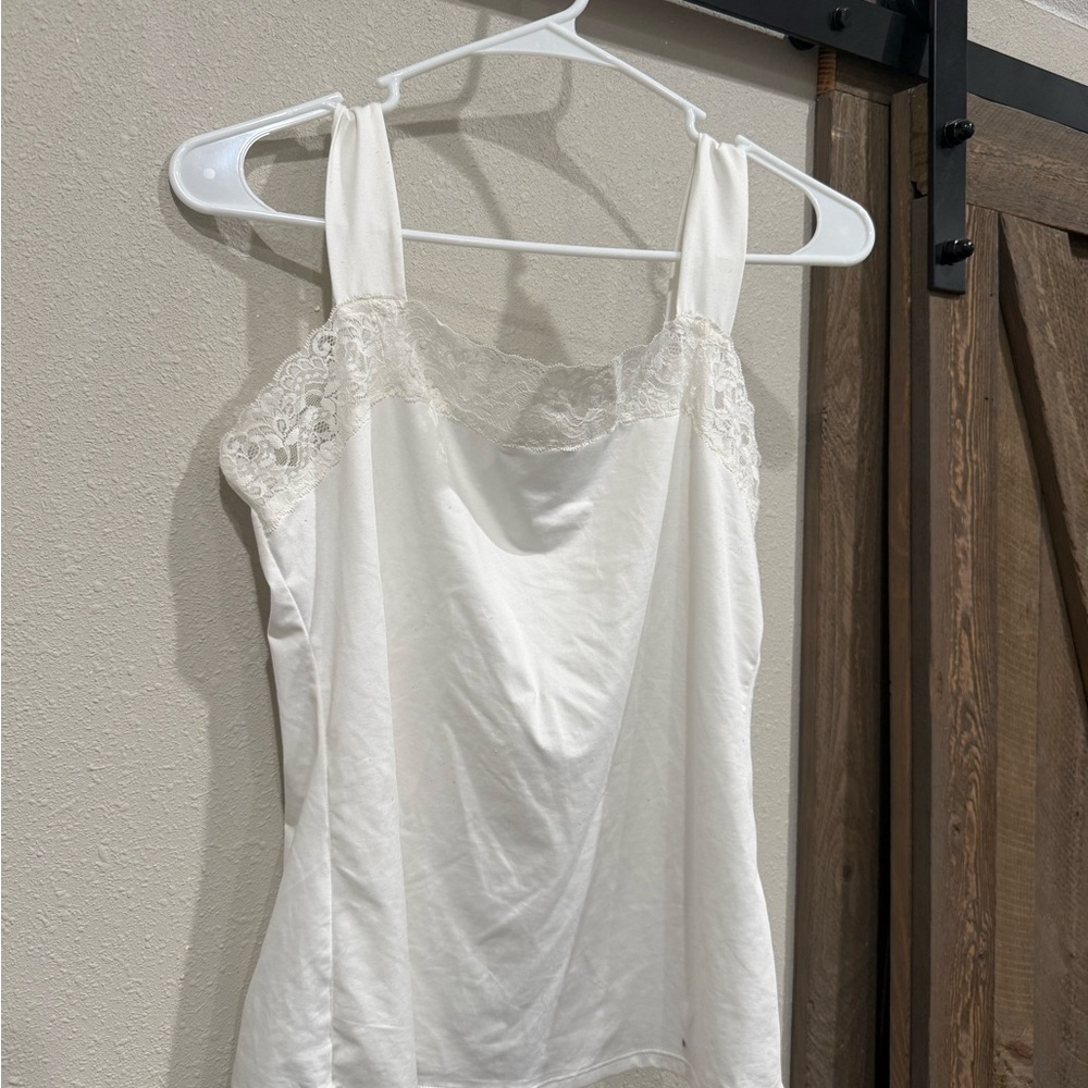 Jones New York Cream Tank Top